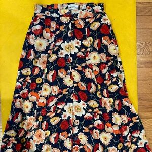 Sag Harbor petite floral skirt